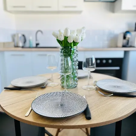 Proche Ancenis - Loire Et Velo شقة