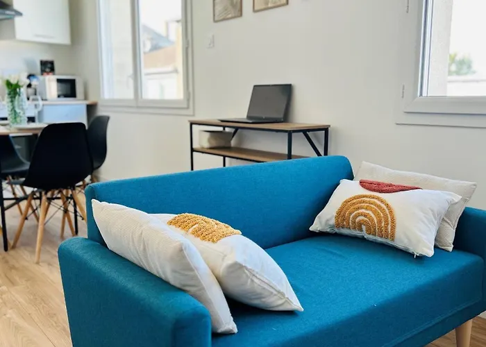 Proche Ancenis - Loire Et Velo Liré